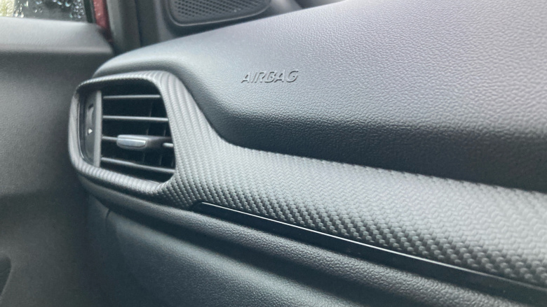 Ford Puma 1.0 EcoBoost Hybrid mHEV Vivid Ruby Edition 5dr Petrol Hatchback